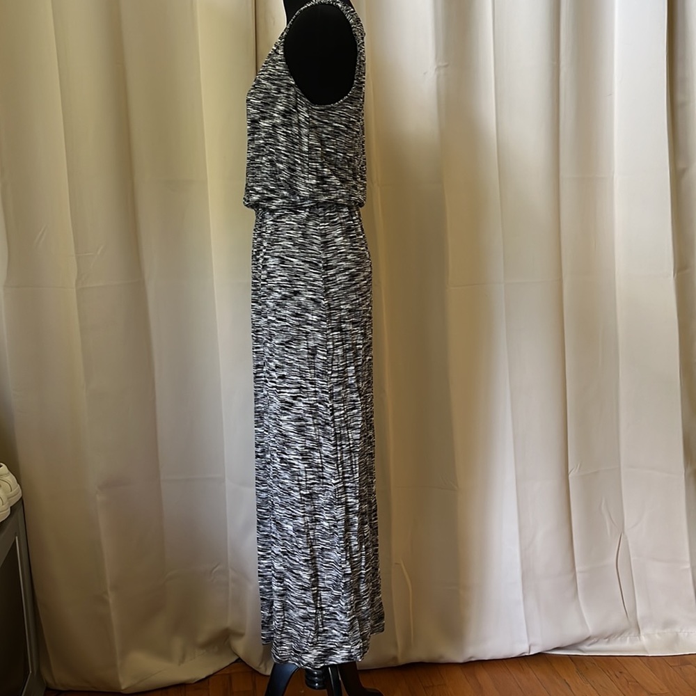 Maxi Dress - Picture 4 of 12